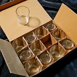 12 Clear Votive Holders